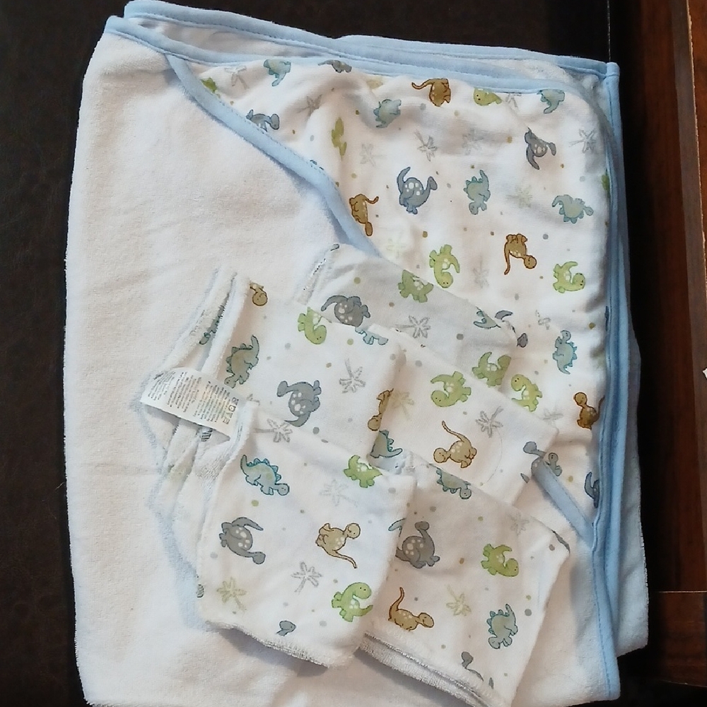 Kids Blue Animal Print Hooded Towel and Washcloth Set